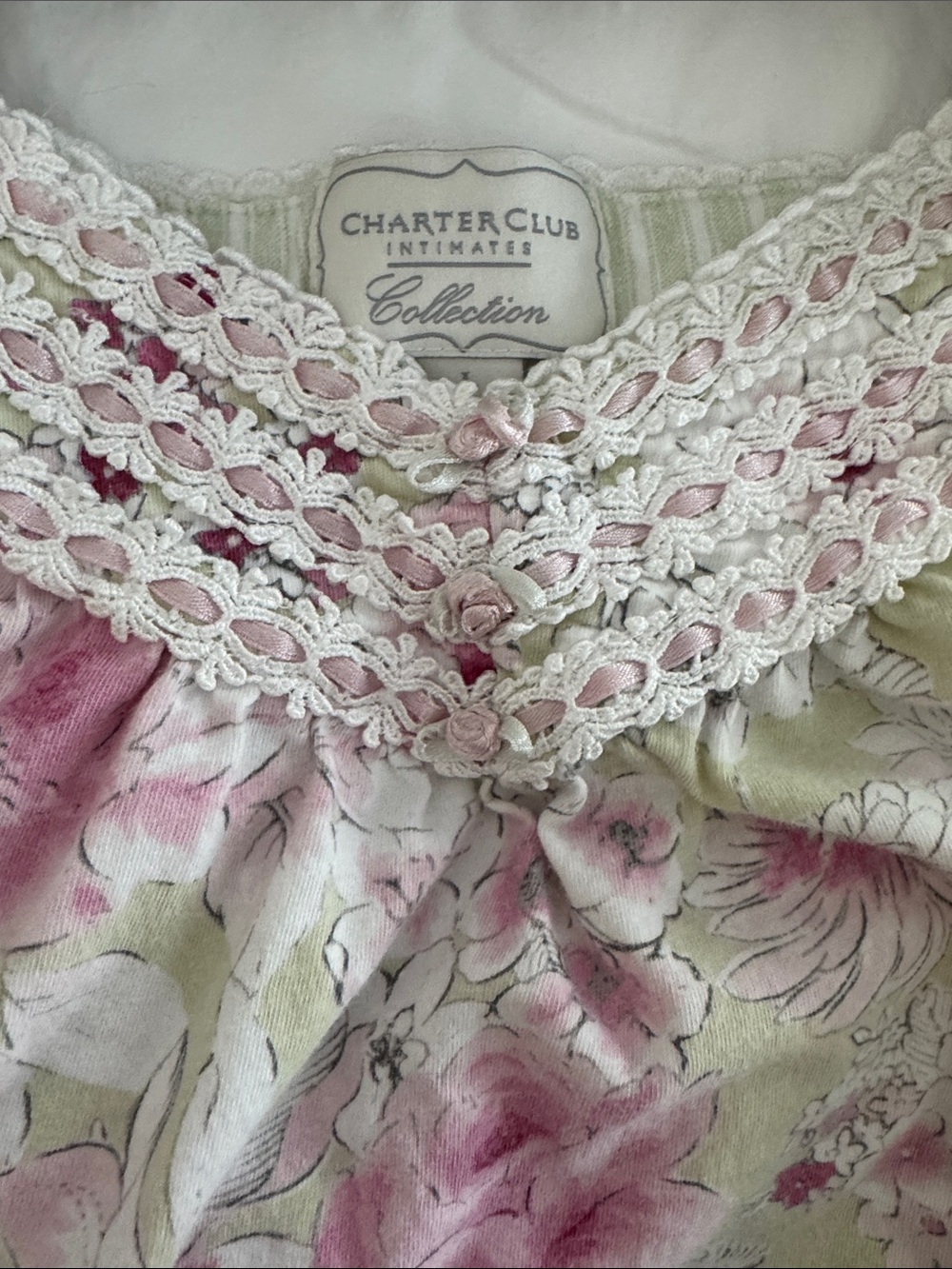 🌸Bundle of Pretty Nightgowns 🌸 - Picture 2 of 15